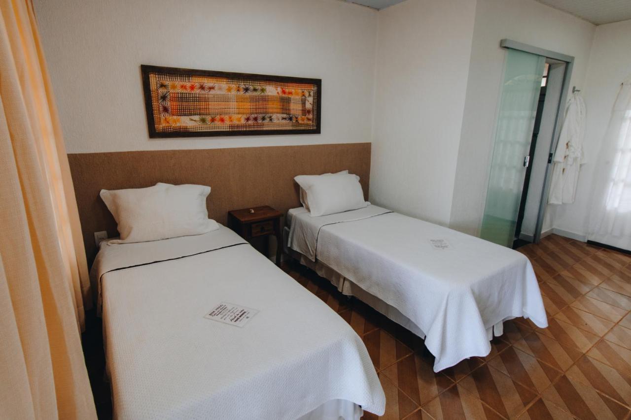 Hotel Vegano Bona Espero อัลโต ปาไรโซ เด โกยาส ภายนอก รูปภาพ